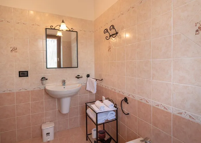 Barbarossa Country house Petrignano